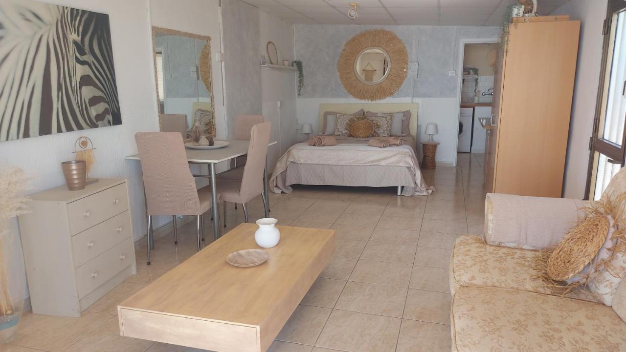 Sunrise Boho Studio Ларнака Екстериор снимка